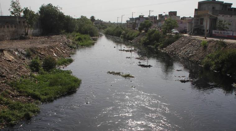 Buddha Nullah: Residents pick holes in proposed tender, sewage board CEO blames ‘misunderstandings’