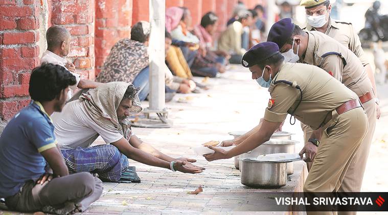 coronavirus, covid 19 lockdown, up govt help, help on up roads, coronavirus lockdown poor, poor fed during lockdown, 21 day india lockdown, indian express