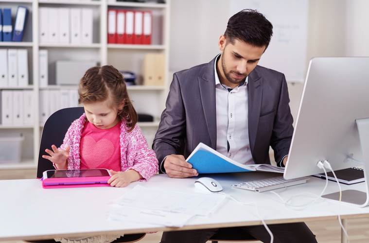 Is it possible to have work-life balance? More men than women think so ...