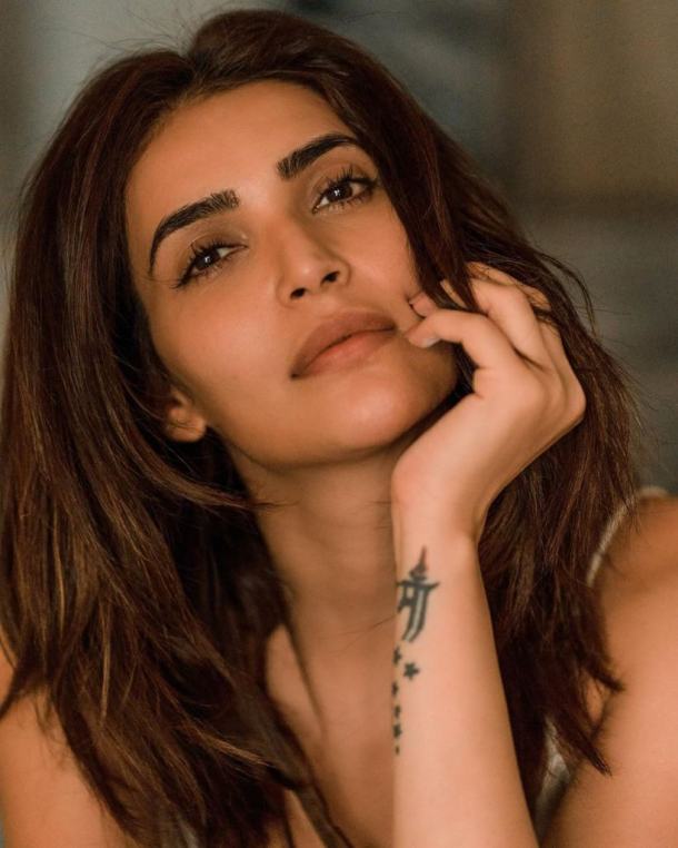 karishma tanna photos