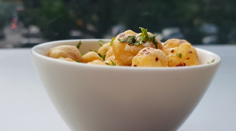 snacks, chaat, dilli chaat, makhana recipes, makhana recipes, quinoa recipes, Bhutte aur Khoye ki Seekh, indianexpress.com, indianexpress, seekh recipes, quarantine life, quarantine cooking,