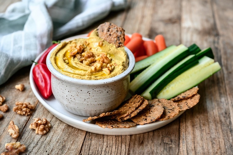 walnut recipes, work from home cooking, what to cook when working from home, home quarantine, cooking in less than 15 minutes, chef sabyasachi gorai, indianexpress.com, indianexpress, easy recipes, simple recipes, walnut benefits, walnut dishes, walnut shake,