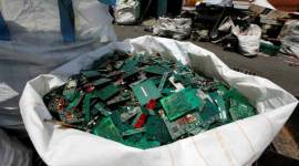 e waste, lockdown, india lockdown, coronavirus lockdown, old phones waste, indian express