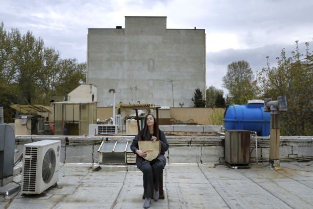 Coronavirus lockdown Iran, coronavirus mandatory self isolation Iran, iran musicians perform rooftops coronavirus, iran musicians coronavirus, sel isoation coronavirus, quarantine coronavirus, what do do at home, work from home, stay at home, things to do while at home, skills while at home, new hobbies to learn at home, coronavirus news, coronavirus world news, coronavirus latest news,Iran coronavirus case, Iran coronavirus deaths, indian express news