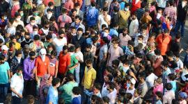 Mumbai coronavirus crown, Bandra Mumbai crowd Coronavirus, coronavirus Mumbai bandra crown, coronavirus covid-19 latest news update