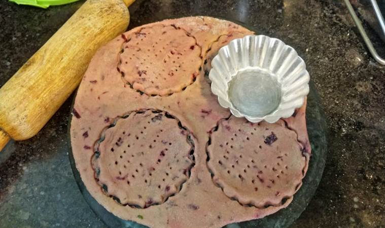 healthy recipe, beetroot matthi, tea time snacks, healthy eating, Shalini Rajani recipe, indian express, indian express news