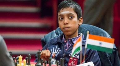 At 16, India's big chess hope scales first peak, beats his own hero and  World No 1 Magnus Carlsen | Sports News,The Indian Express