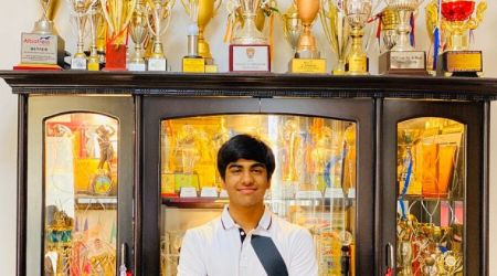 Golfer Arjun Bhati, Golfer Arjun Bhati sells trophies, Golfer Arjun Bhati covid-19 help, covid-19 Golfer Arjun Bhati