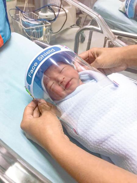 https://images.indianexpress.com/2020/04/bangkok-hospital-face-shield-baby-1.jpg?w=450