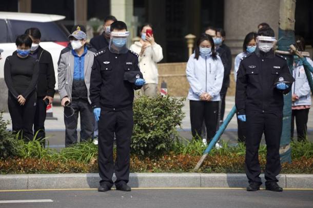 COVID-19: China mourns victims with three-minute silence | World News ...