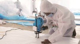 Delhi High Court directs contractor to provide 250 PPEs