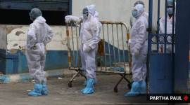 Residents raise hue and cry over lane-wise containment zones