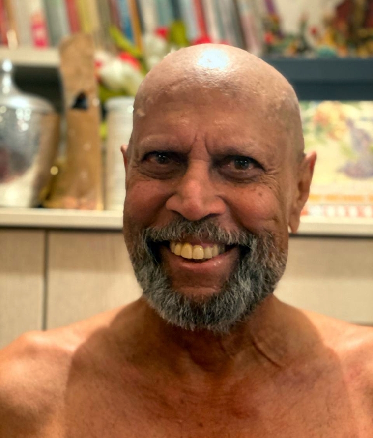 Kapil Dev Gets New Haircut Sports A Bald Look In Self Isolation Cricket News The Indian Express 