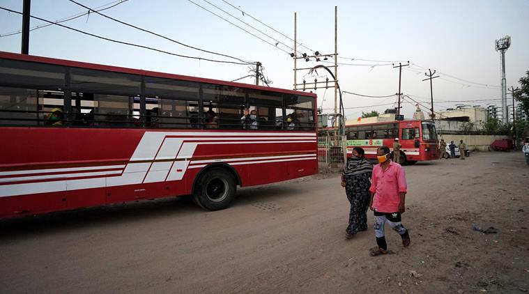 India lockdown, migrant workers, Coronavirus outbreak, Covid 19 cases, Vadodara news, Gujarat news, indian express news