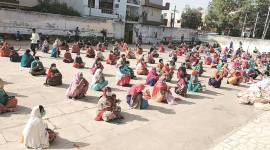 migrant labourers india lockdown, lockdown migrant workers state, migrant workers movement states, uttar pradesh migrant labourers, coronavirus lockdown, covid 19 news,