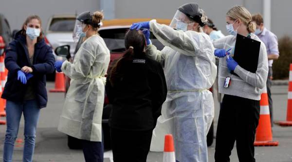 New Zealand has set itself an ambitious goal of not just containing the coronavirus, but eliminating it altogether