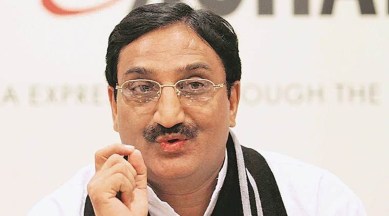 HRD Minister, ramesh pokhriyal nishank, HRD goes live, education minister goes live, JEE Main exam date, NEET exam date, school fee final decision, education news