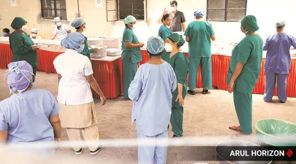 India lockdown, heakth workers, coronavirus crisis, covid 19 cases, indian express news