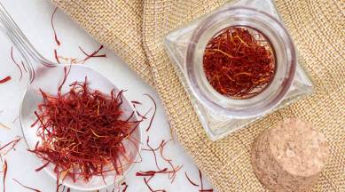 saffron water, health benefits of saffron water, saffron in water, kesar ka paani, indian express, indian express news