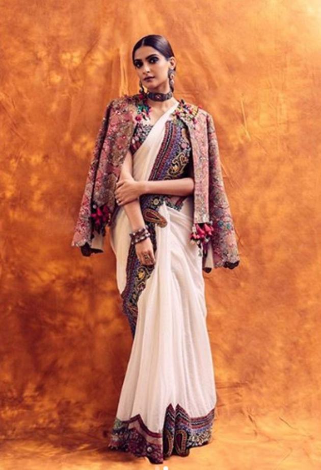 sonam kapoor, sonam kapoor sari, sonam kapoor ethnic, sonam kapoor ethnic looks, sonam kapoor photos, indian express, indian express news