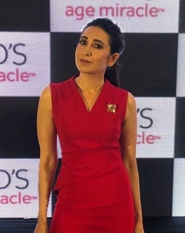 Karisma Kapoor Cannot Get Enough Of Red Heres Proof Lifestyle