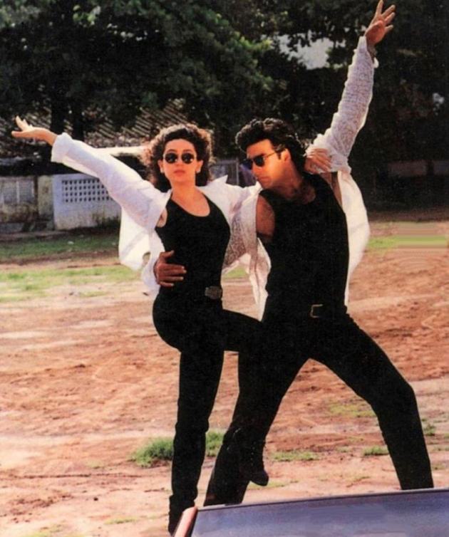 karisma kapoor akshay kumar photos