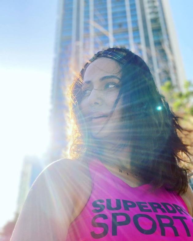 hina khan latest photos