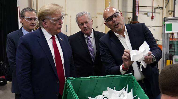 Trump skips wearing face mask during visit to Arizona mask factory ...