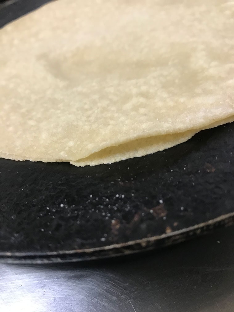 roti recipe, rotli recipe, Indian flatbread recipe, Gujarati recipe