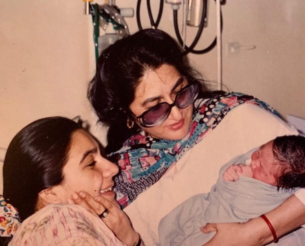 sara ali khan mothers day