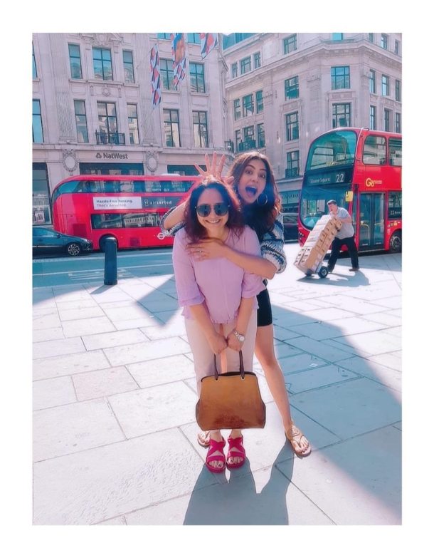rakul preet mothers day