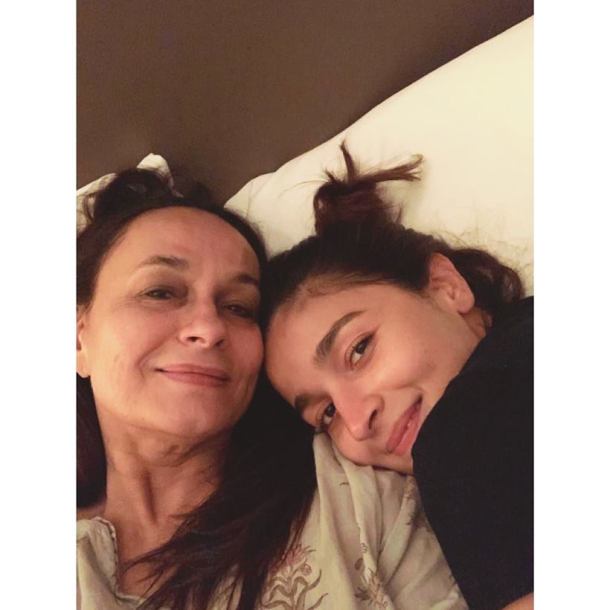 alia bhatt with soni razdan