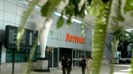 coronavirus, maharashtra lockdown, Mumbai International Airport Limited, mial, maharashtra air service resumption, maharashtra air travel resume, udhhav thakeray, sharad pawar, indian express news