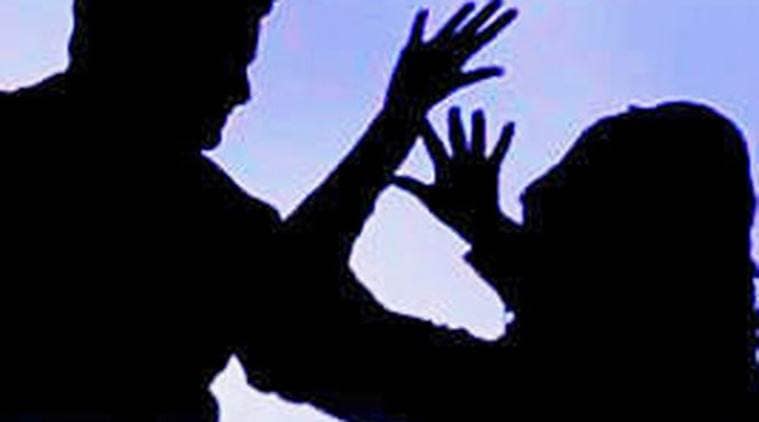 pune city news, Vishrantwadi army jawan tries to kill wife, Vishrantwadi army wife murder, Vishrantwadi