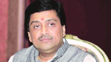 coronavirus, coronavirus outbreak, coronavirus in maharashtra, nanded pilgrims in maharashtra, Maharashtra PWD minister, Ashok Chavan, nanded pilgrims test positive, indian express news