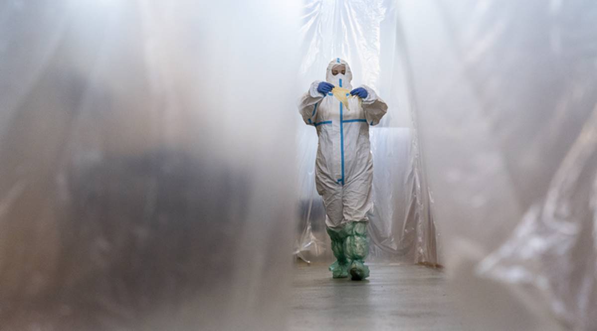 Second UK lockdown? COVID hospital admissions double every eight days