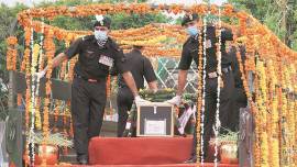 Fresh encounter in Handwara, three CRPF men killed in militant firing