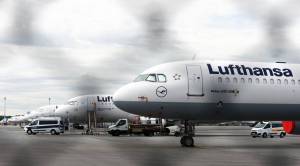 Germany stamps authority on Lufthansa with $9.8 billion lifeline