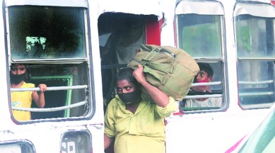 coronavirus, maharashtra lockdown, supreme court, uddhav thackeray, migrant workers, migrant workers in maharashtra, migrant workers free food in maharashtra, indian express news