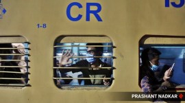 Train with more than 1,100 labourers, pilgrims reaches Bengal from Rajasthan