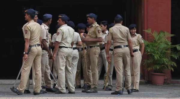 Gujarat police, cops injured, Containment zone, Ahmedabad lockdown, Ahmedabad news, Indian express news