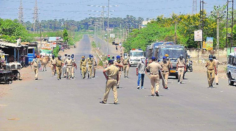 Migrant workers, clash with police, Surat news, Gujarat news, Indian express news