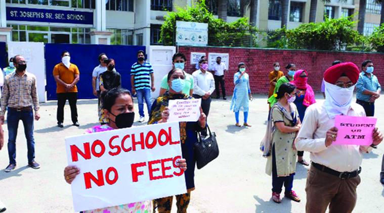 Chandigarh: Parents of five private schools protest against fee hike |  Education News,The Indian Express