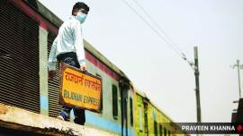 Trains starting today to run at full capacity, up to states to decide the arrival protocols