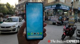 smartphones, phones available during lockdown, phones at flipkart, phones at amazon, oneplus, apple, xiaomi, realme