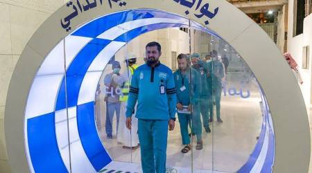 Saudi Arabia triples taxes, cuts $26B in costs amid pandemic