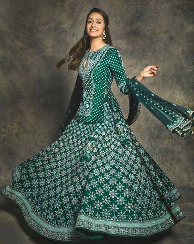 Shraddha Kapoor Looks Like A Dream In Ethnic Ensembles Heres Proof 