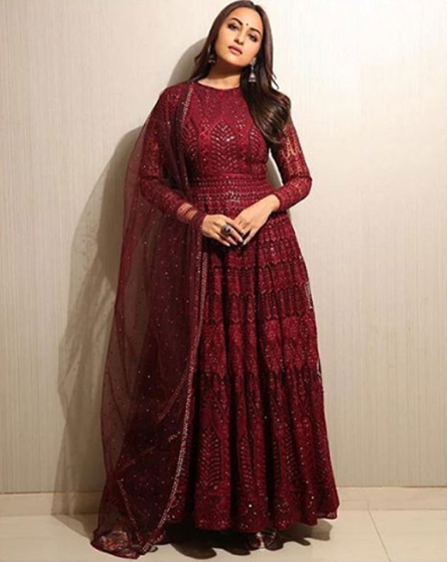 sonakshi sinha, sonakshi sinha photos, sonakshi sinha ehtnic photos, sonakshi sinha photos, sonakshi sinha photos, indian express, indian express news