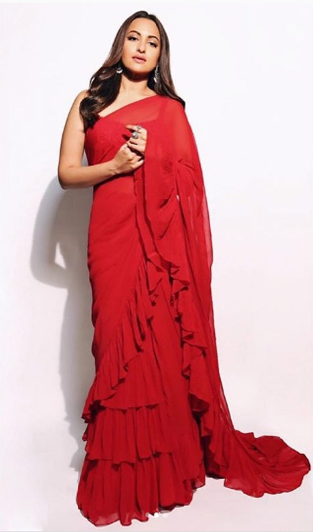 sonakshi sinha, sonakshi sinha photos, sonakshi sinha ehtnic photos, sonakshi sinha photos, sonakshi sinha photos, indian express, indian express news