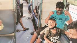 Rush for seats as first train leaves from Surat, site of migrant unrest